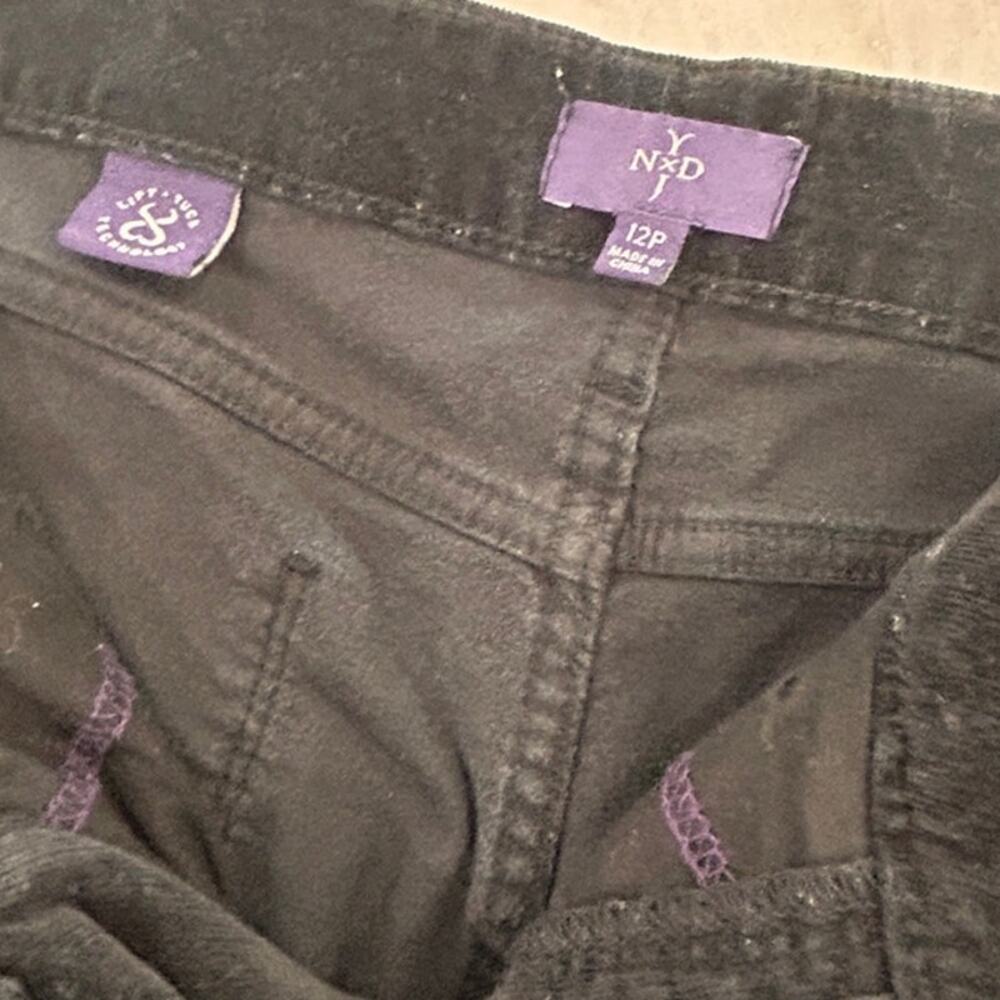 Black NYDJ corduroy pants low rise boot cut size 12 Petite - Picture 3 of 9